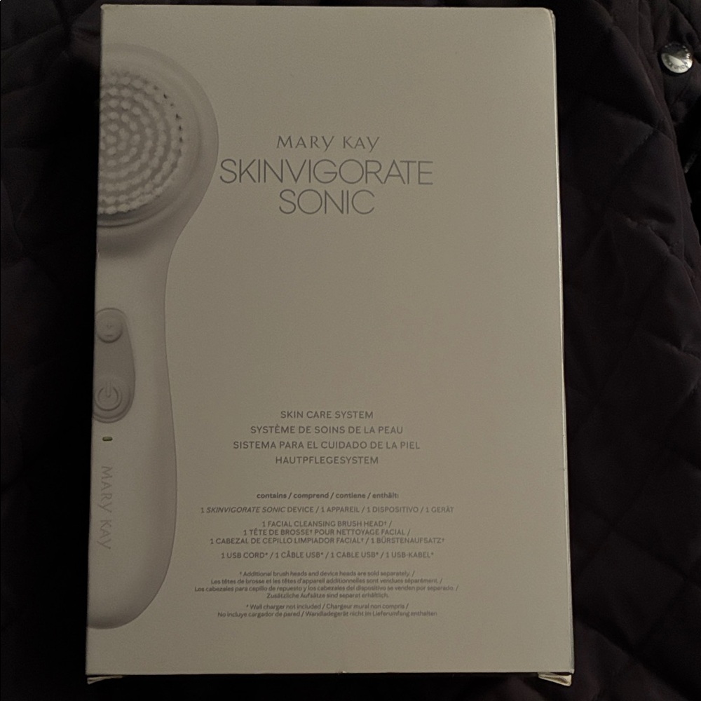 Mary Kay Skinvigorate Sonic Skincare Tool - White